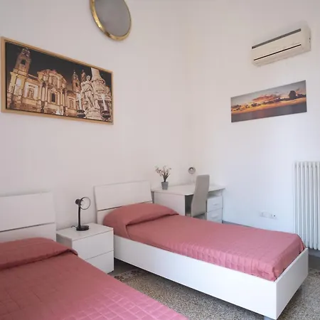 Ubytování v soukromí Rome 118 *